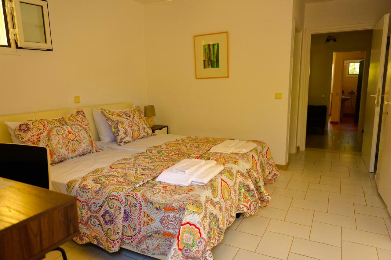 House With Garden Near The Sea Apartment Agia Efimia ภายนอก รูปภาพ